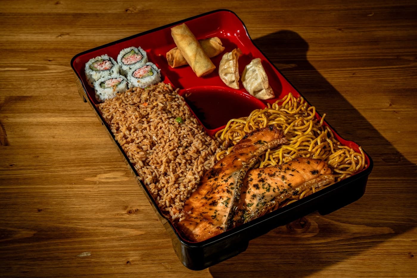 SALMON BENTO