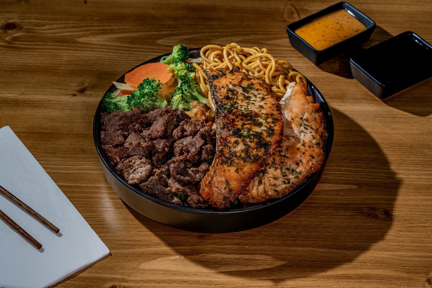 BEEF & SALMON COMBO